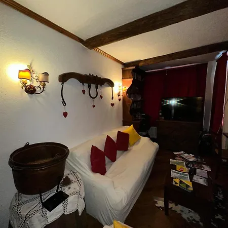 Apartman Jolie Maison Fleurie Con Sauna Monte Bianco Courmayeur