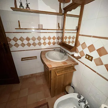 Jolie Maison Fleurie Con Sauna Monte Bianco Apartment Courmayeur