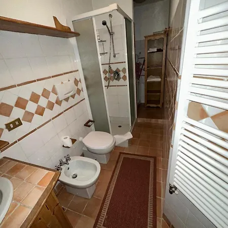 Apartment Jolie Maison Fleurie Con Sauna Monte Bianco Courmayeur
